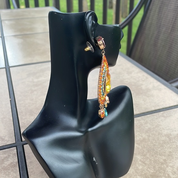 Beautiful colourful earrings for pierced ears - Picture 2 of 3